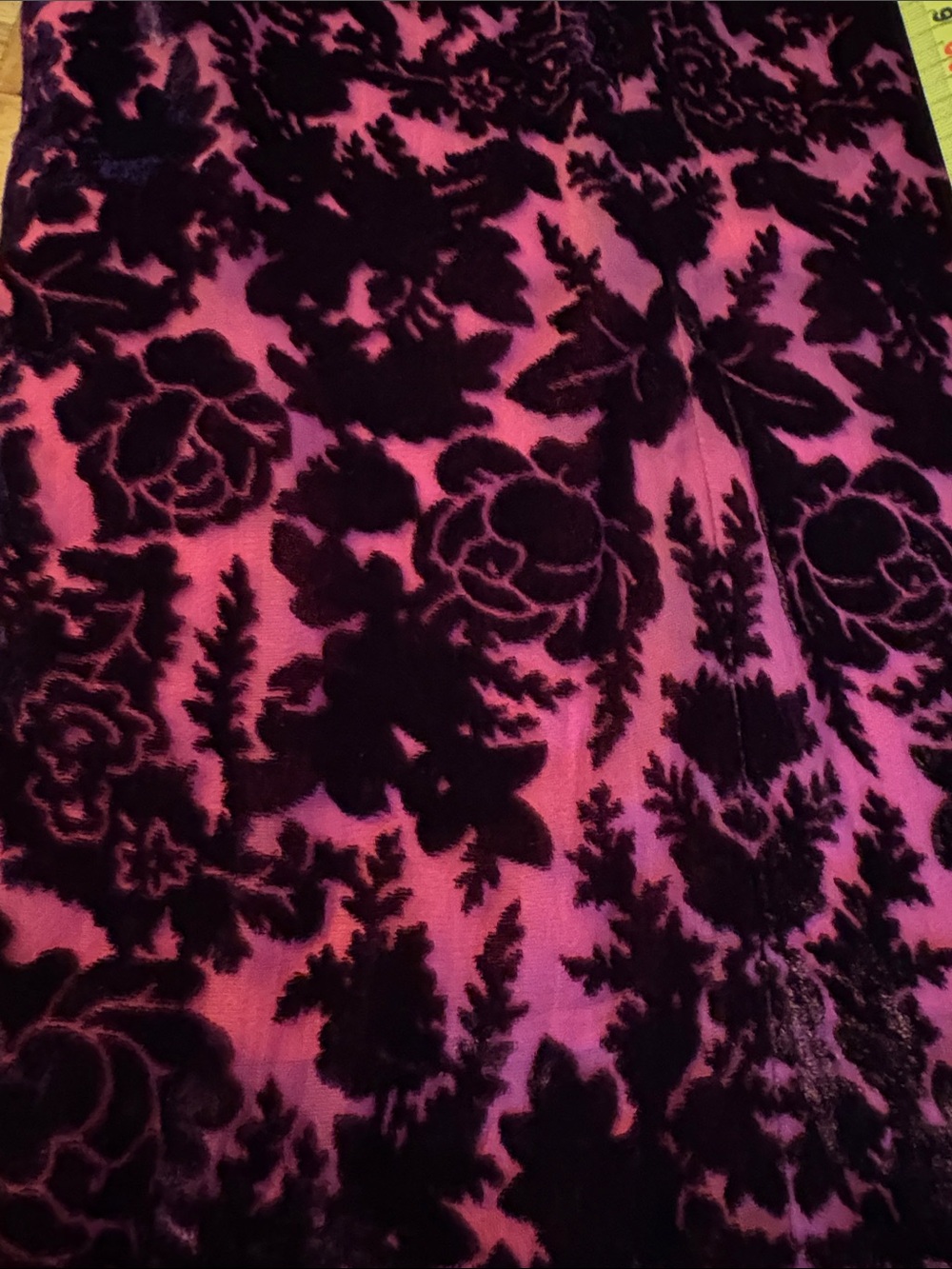 Anthropologie Velvet Burnout Mini Dress in Magenta and Black Damask - Picture 11 of 12